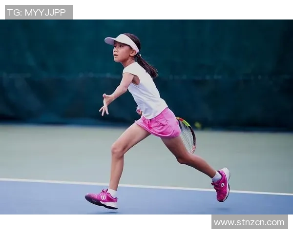 成都网球队成长之路：从青涩少年到网球精英的真实纪实故事